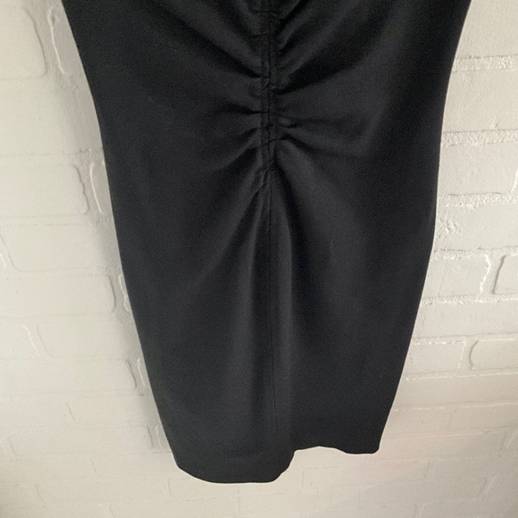 Tenax Mini dress LBD Bow embellished black Ruched Jewel Cap sleeve M - Picture 8 of 15